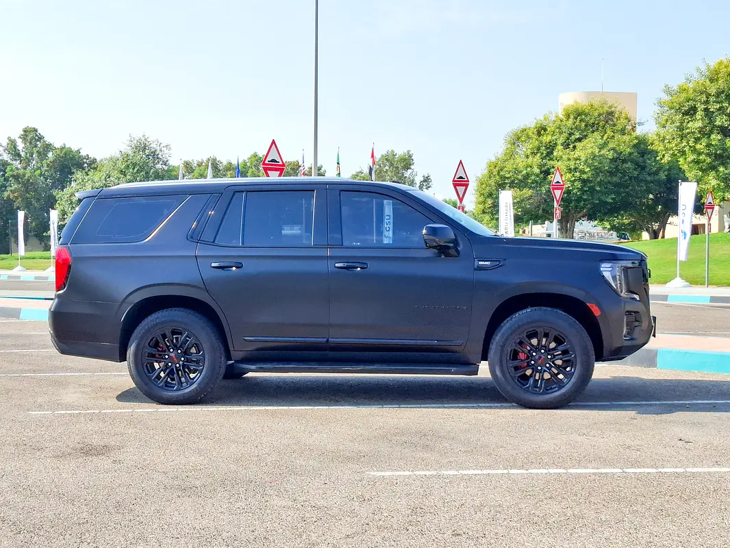 GMC Yukon SLT 2024 - photo 4 - Import Émirats | International Cars