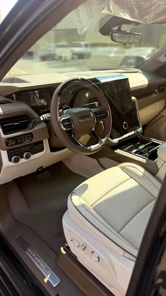 GMC Yukon Denali 2025 - photo 4 - Import Émirats | International Cars