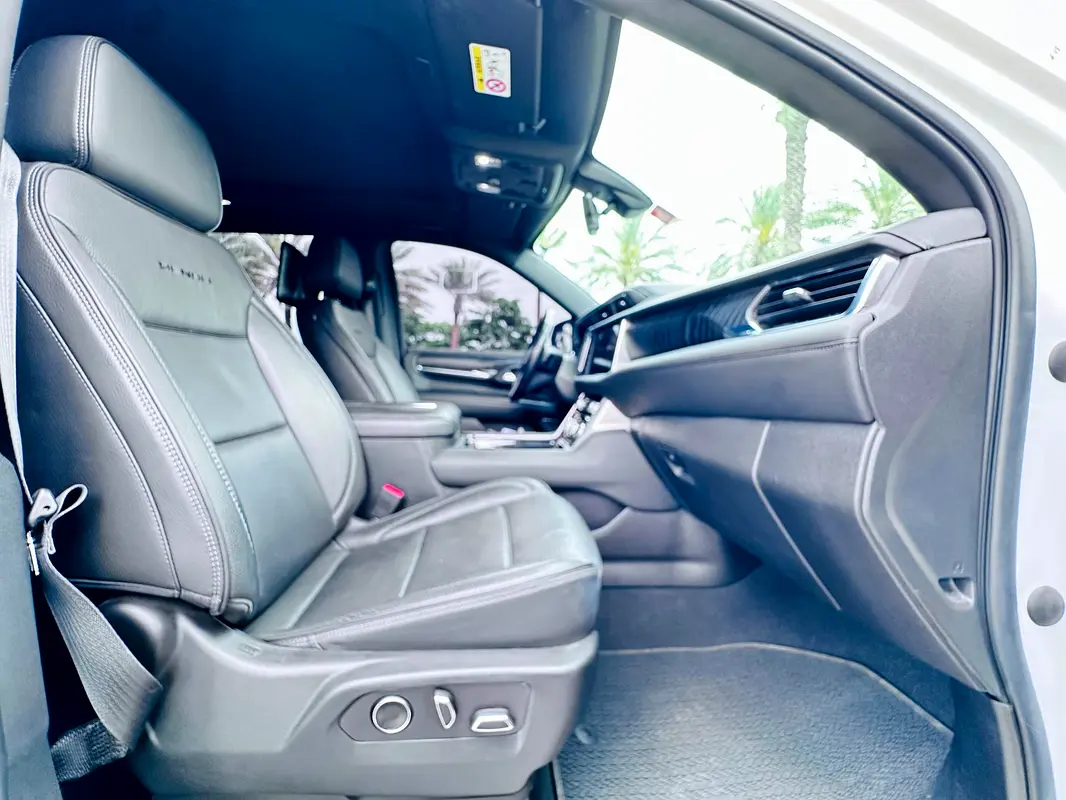 GMC Yukon Denali 2022 - photo 11 - Import Émirats | International Cars