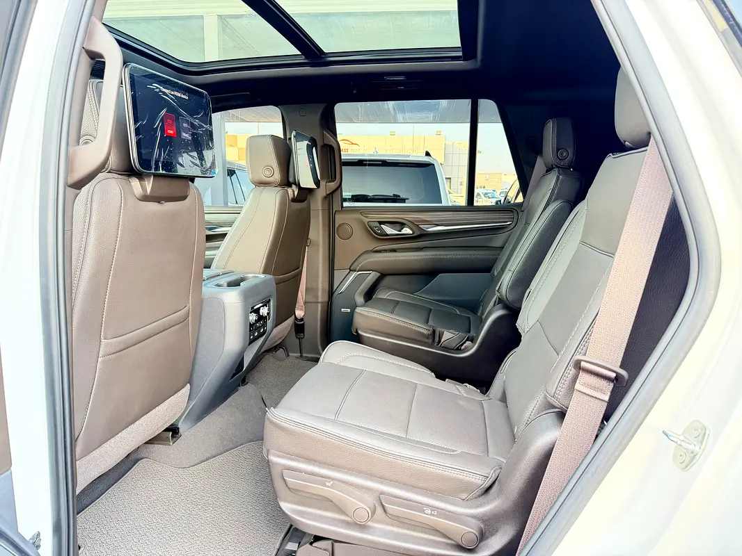 GMC Yukon Denali 2023 - photo 9 - Import Émirats | International Cars