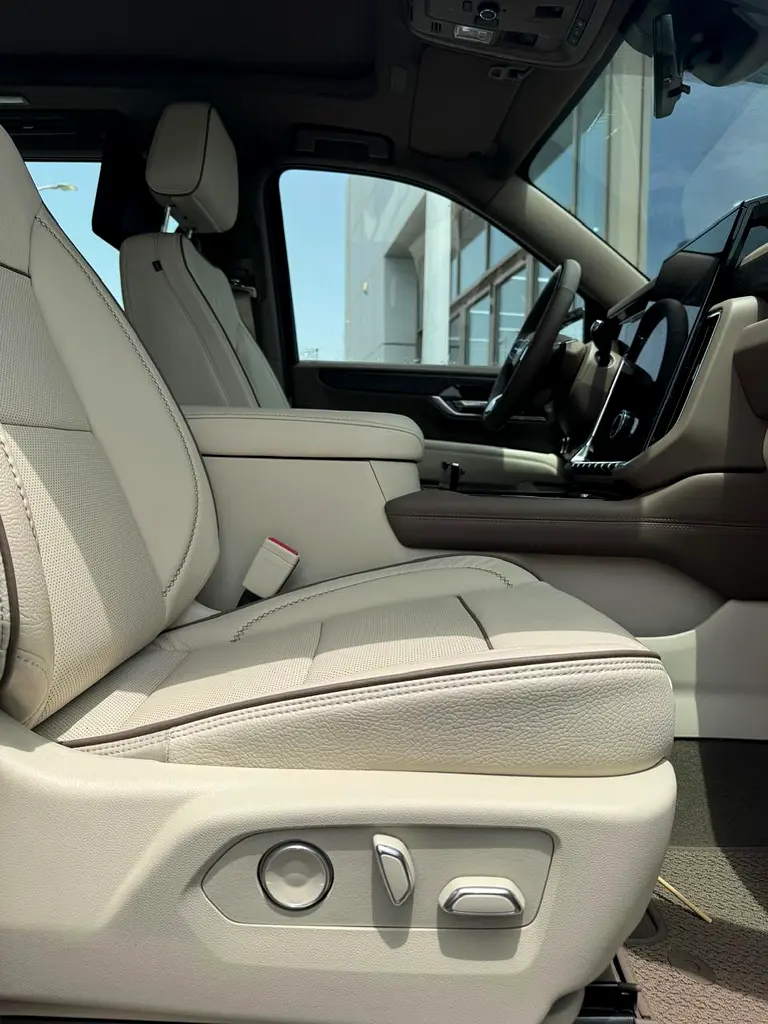 GMC Yukon Denali 2025 - photo 5 - Import Émirats | International Cars