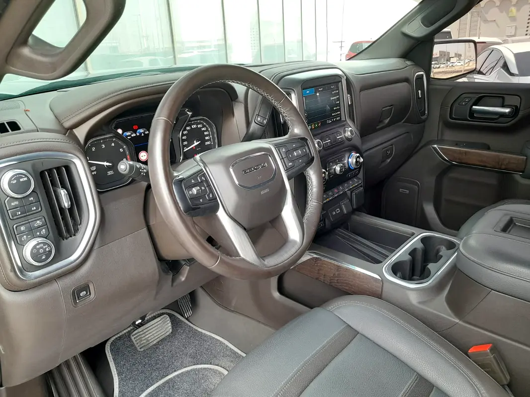 GMC Sierra Denali 2021 - photo 12 - Import Émirats | International Cars
