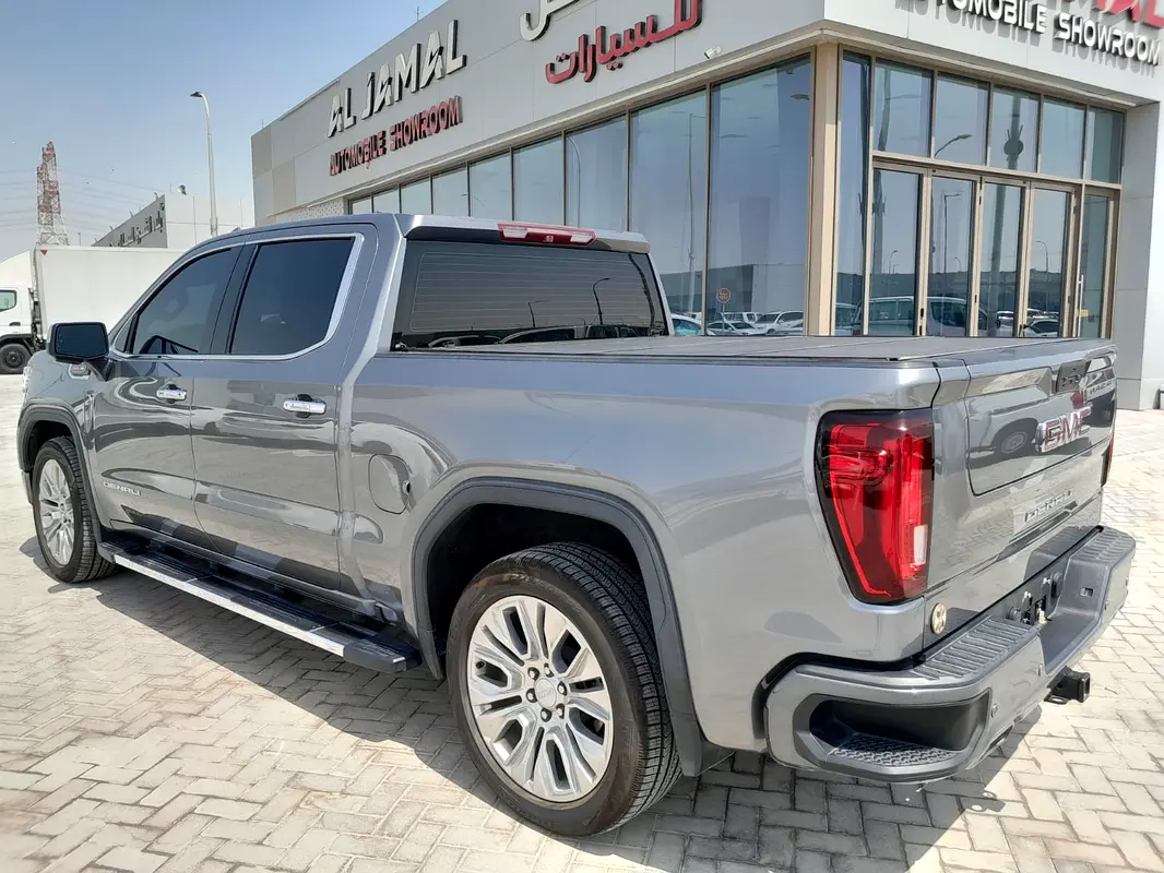 GMC Sierra Denali 2021 - photo 4 - Import Émirats | International Cars