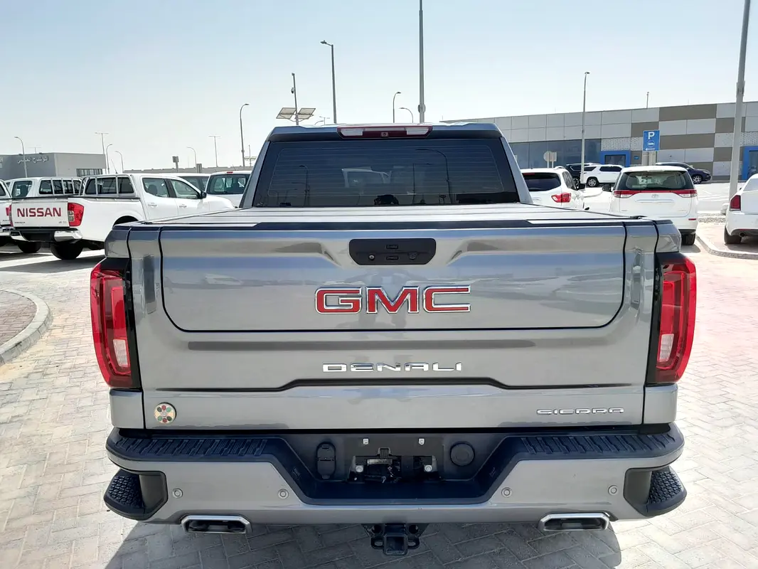GMC Sierra Denali 2021 - photo 5 - Import Émirats | International Cars