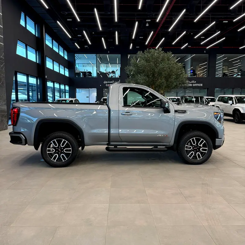 GMC Sierra AT4 2026 - photo 5 - Import Émirats | International Cars