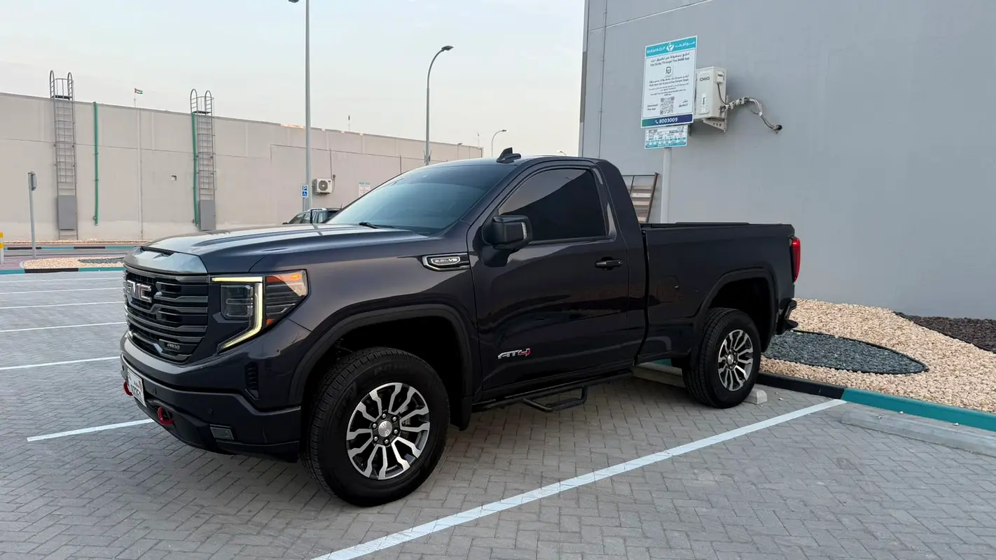 GMC Sierra 1500 AT4 2022 - photo 2 - Import Émirats | International Cars