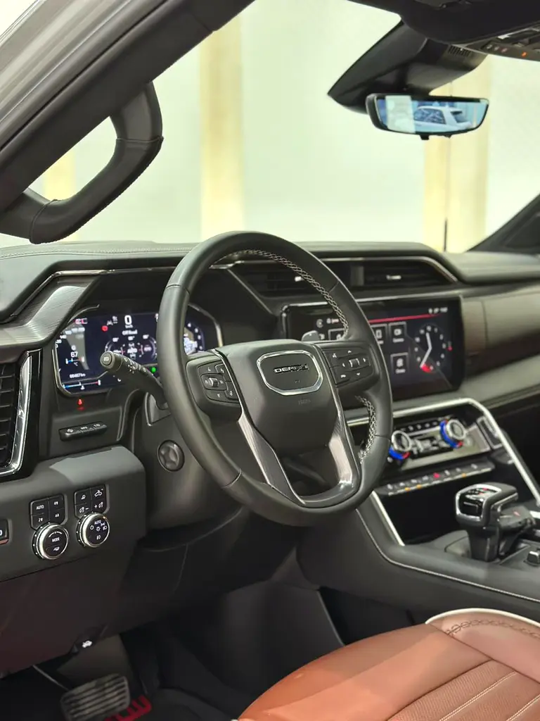 GMC Sierra Denali Ultimate 2024 - photo 11 - Import Émirats | International Cars