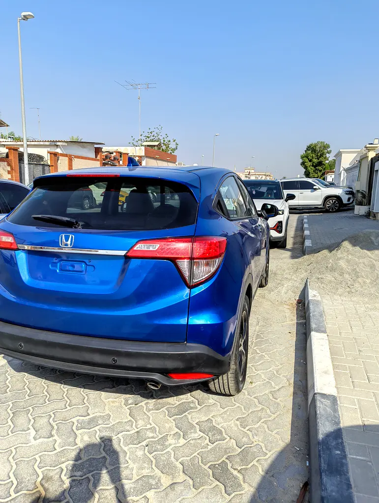 HONDA HR-V LX 2021 - photo 5 - Import Émirats | International Cars