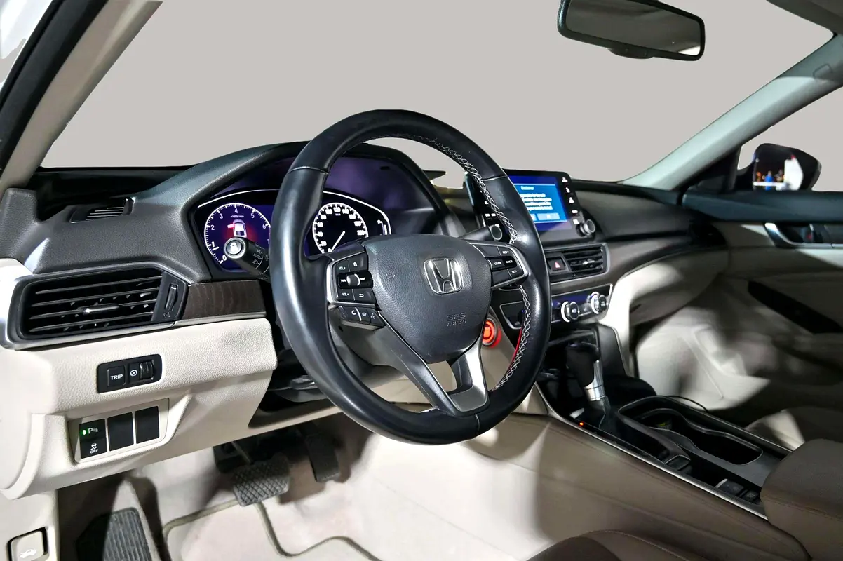 HONDA Accord EX 2022 - photo 11 - Import Émirats | International Cars