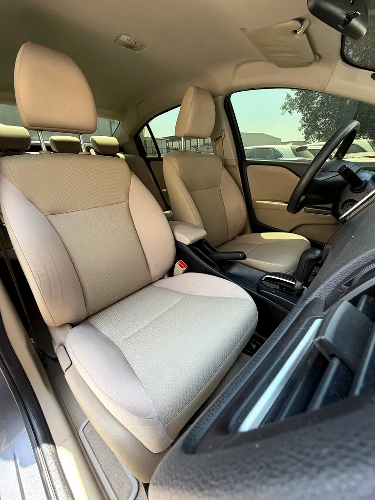 HONDA City LX 2018 - photo 11 - Import Émirats | International Cars