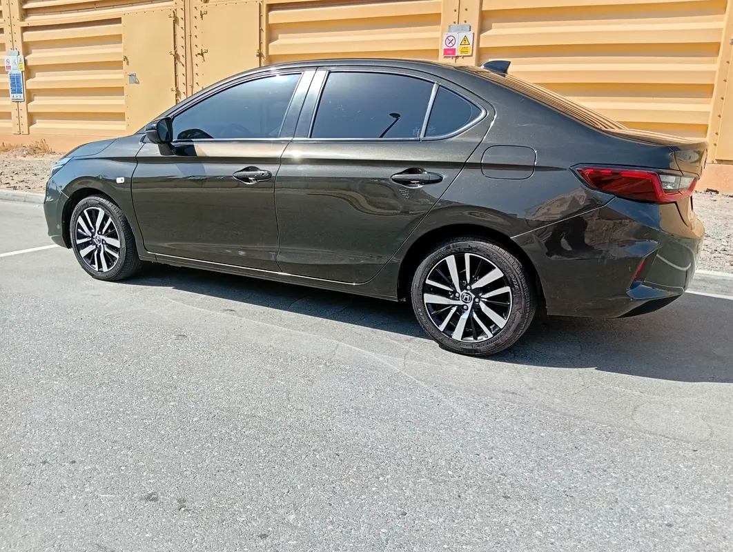 HONDA City LX Sport 2023 - photo 5 - Import Émirats | International Cars