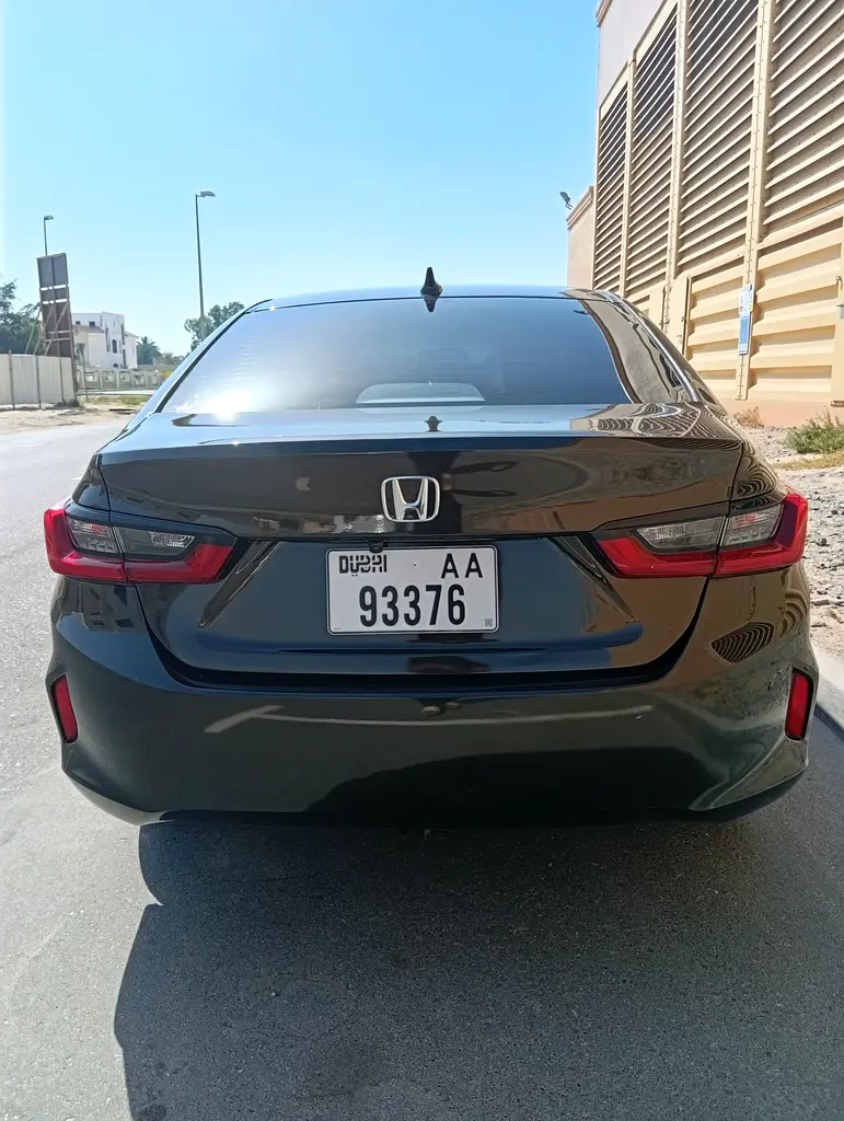 HONDA City LX Sport 2023 - photo 8 - Import Émirats | International Cars