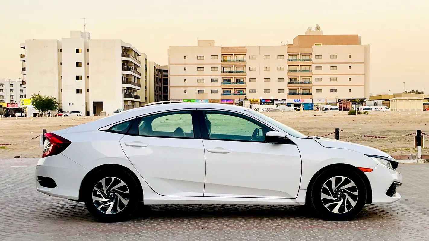 HONDA Civic Other 2019 - photo 4 - Import Émirats | International Cars