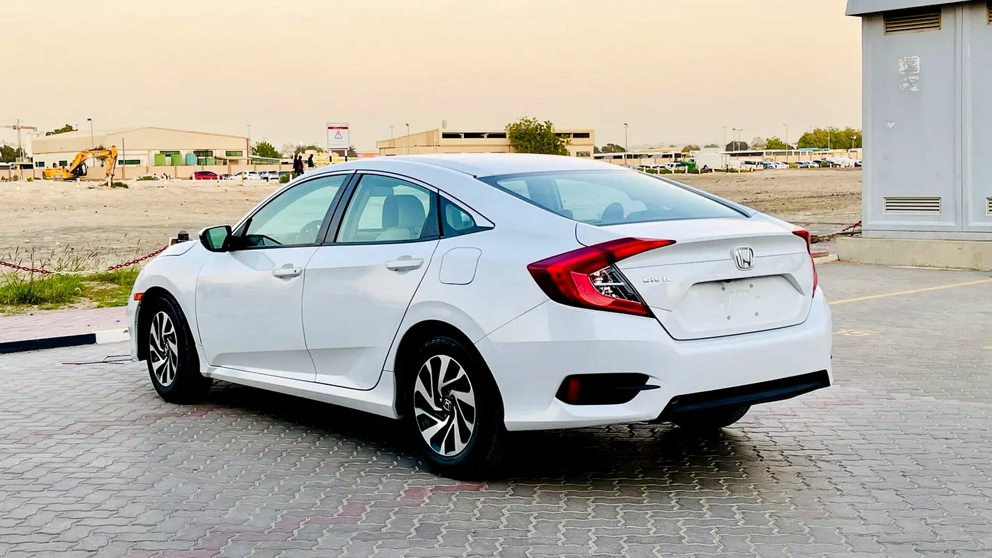HONDA Civic Other 2019 - photo 6 - Import Émirats | International Cars