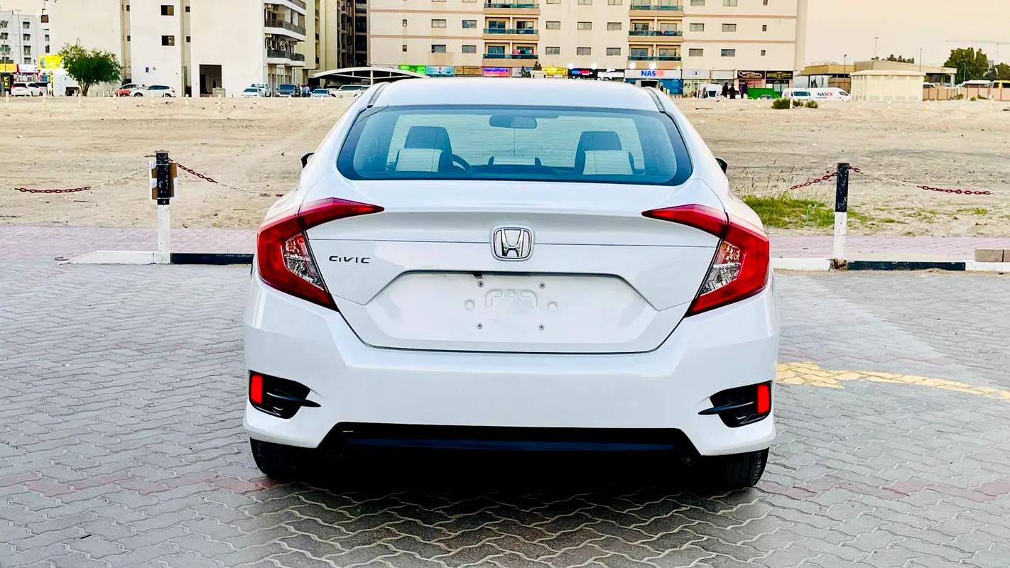 HONDA Civic Other 2019 - photo 8 - Import Émirats | International Cars
