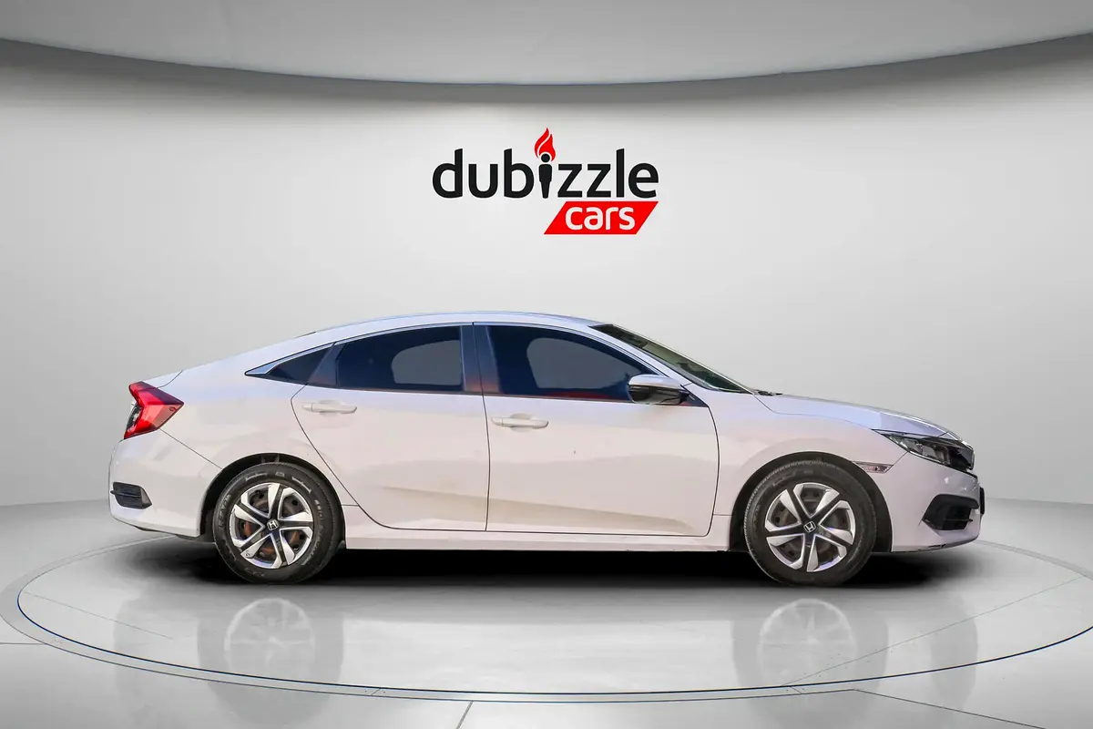 HONDA Civic DX 2019 - photo 4 - Import Émirats | International Cars