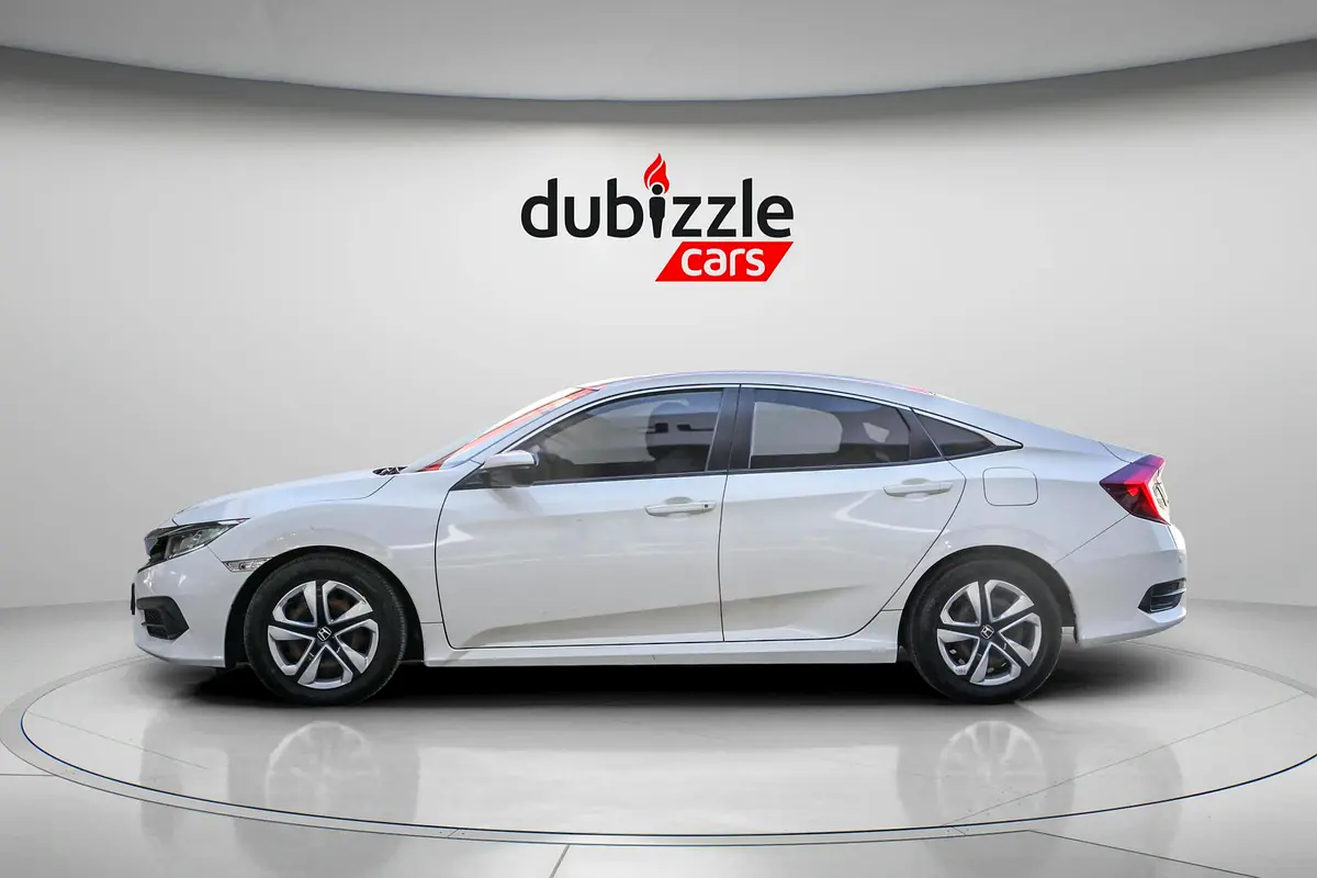 HONDA Civic DX 2019 - photo 5 - Import Émirats | International Cars