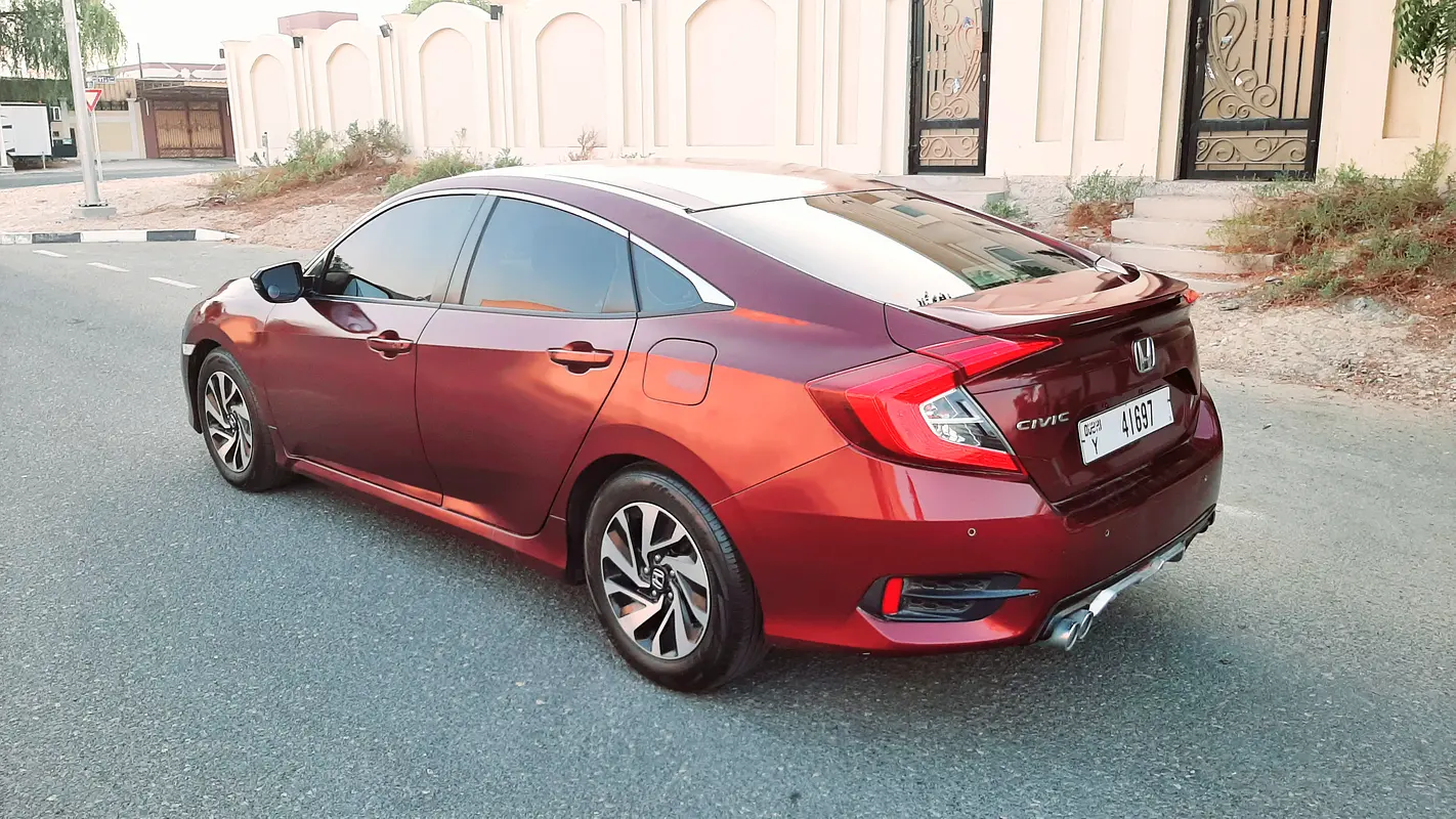 HONDA Civic EXi 2017 - photo 9 - Import Émirats | International Cars