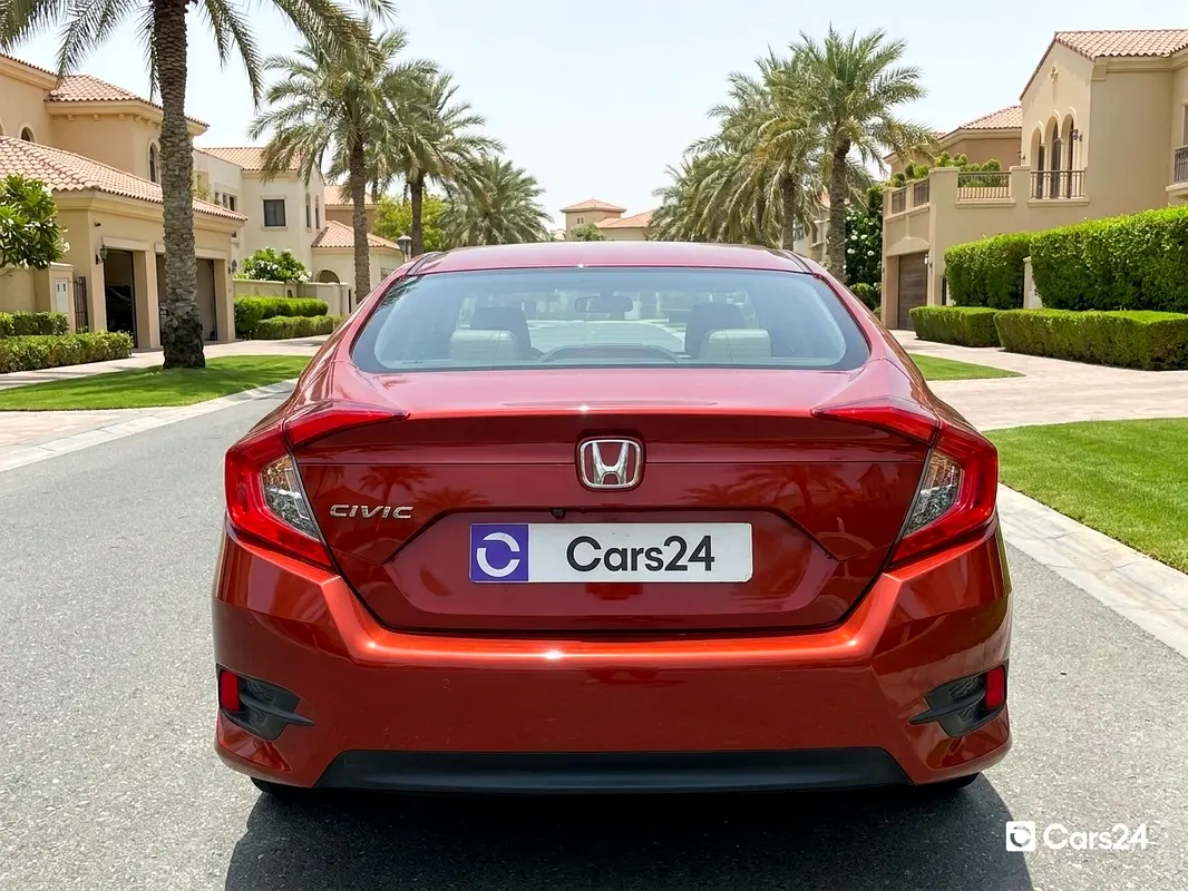 HONDA Civic EX 2020 - photo 4 - Import Émirats | International Cars