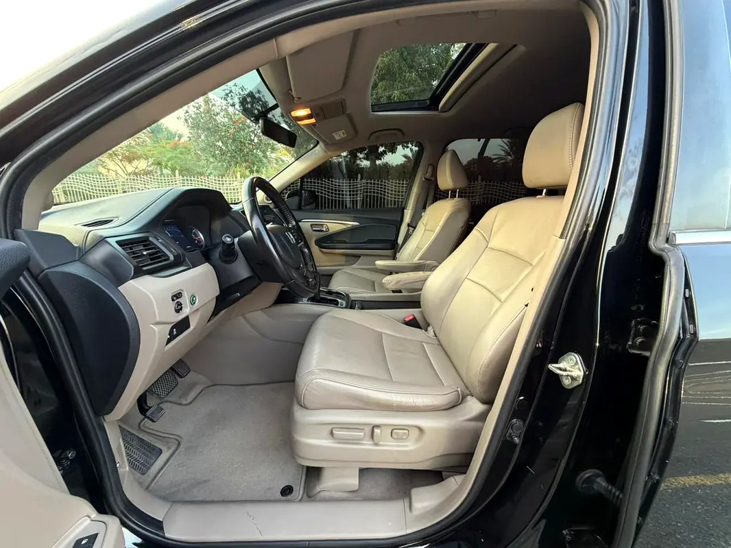 HONDA Pilot Touring 2019 - photo 11 - Import Émirats | International Cars