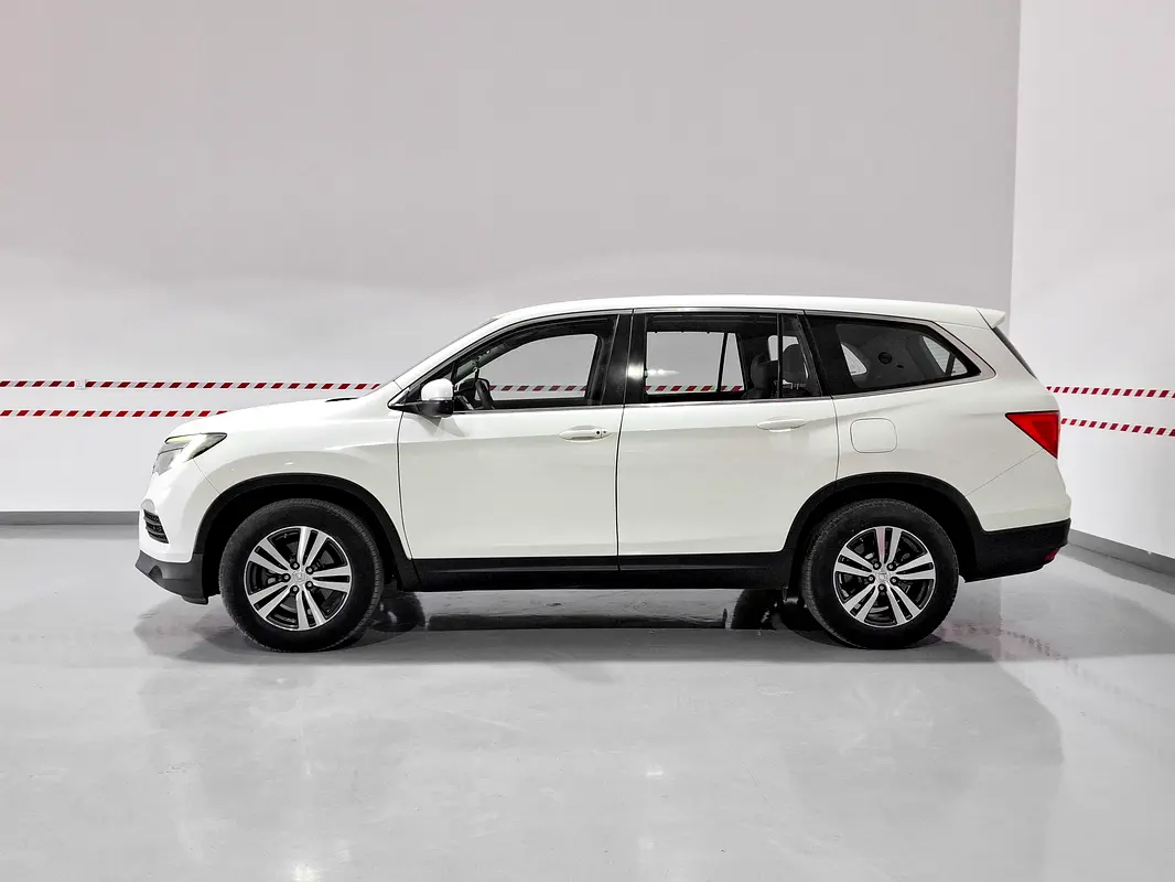 HONDA Pilot EX 2018 - photo 5 - Import Émirats | International Cars