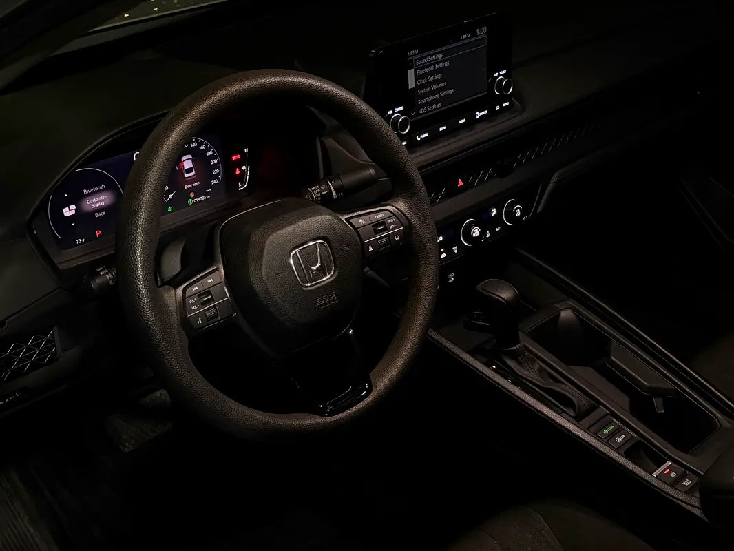 HONDA Accord LX 2024 - photo 11 - Import Émirats | International Cars