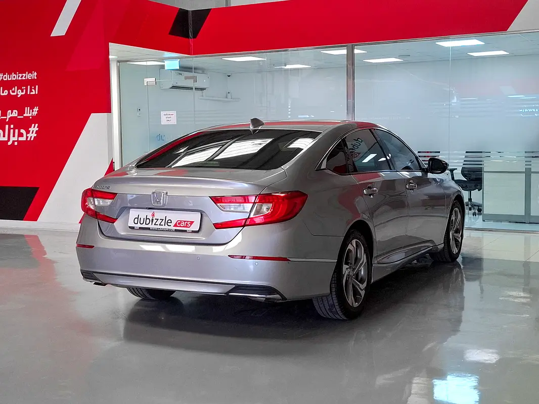 HONDA Accord EX 2018 - photo 6 - Import Émirats | International Cars