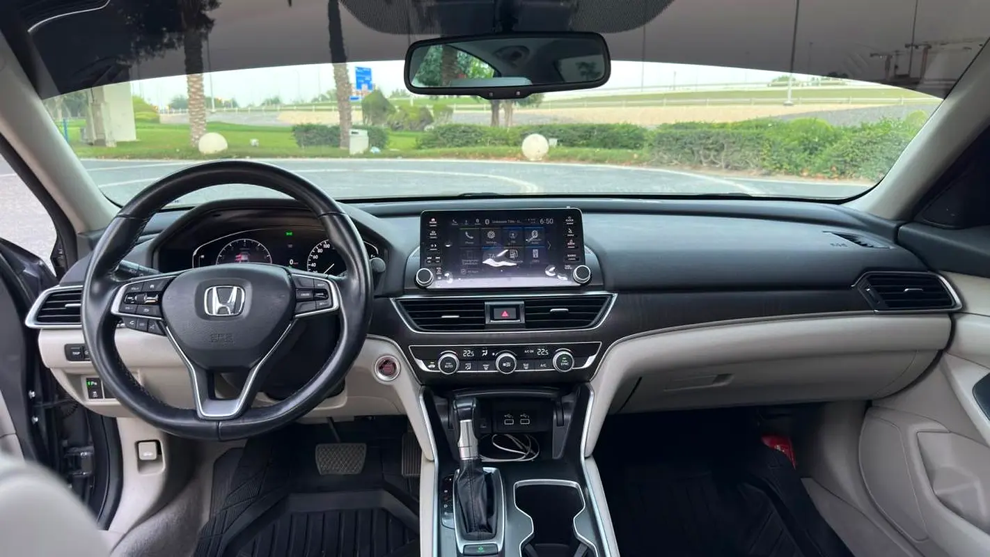 HONDA Accord EX PLUS 2022 - photo 11 - Import Émirats | International Cars