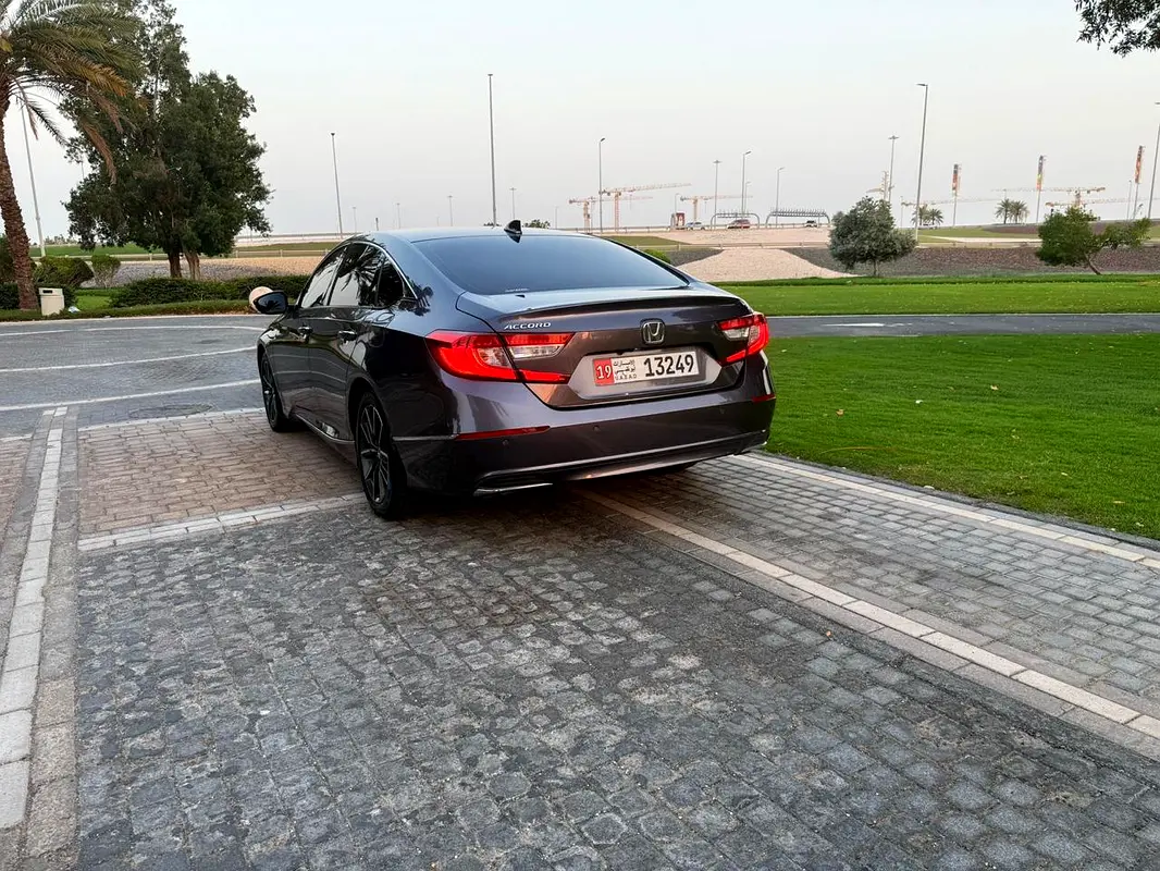 HONDA Accord EX PLUS 2022 - photo 8 - Import Émirats | International Cars