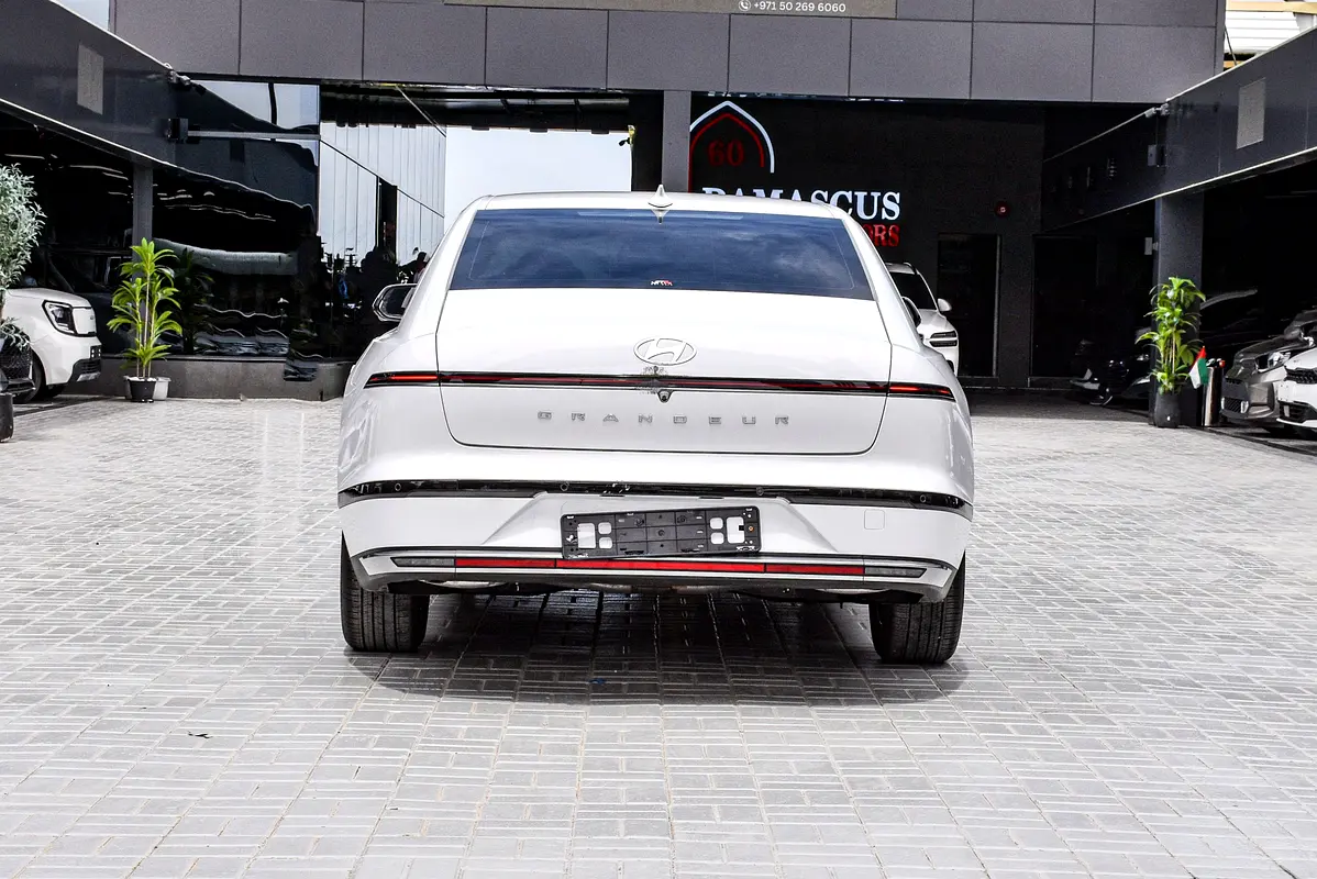 HYUNDAI Azera Smartstream HEV 2025 - photo 6 - Import Émirats | International Cars
