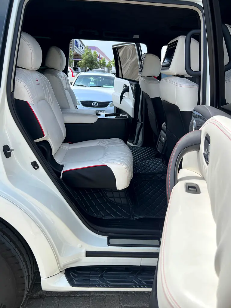 INFINITI QX56 Luxury 2012 - photo 10 - Import Émirats | International Cars