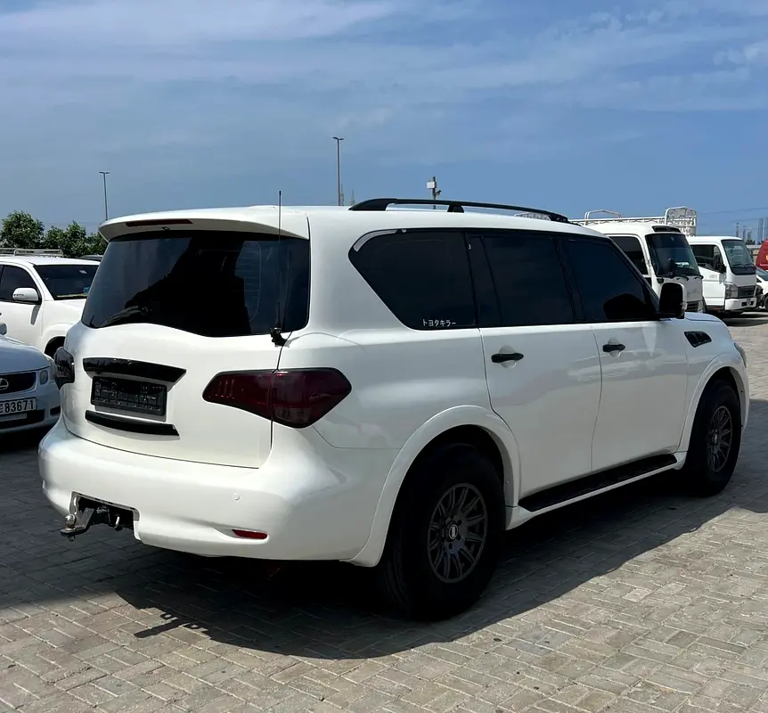 INFINITI QX56 Luxury 2012 - photo 4 - Import Émirats | International Cars