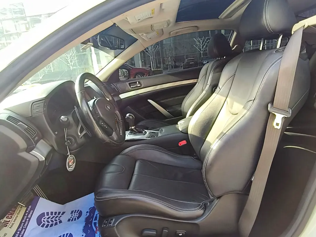 INFINITI Q60 Luxury Sport 2015 - photo 10 - Import Émirats | International Cars