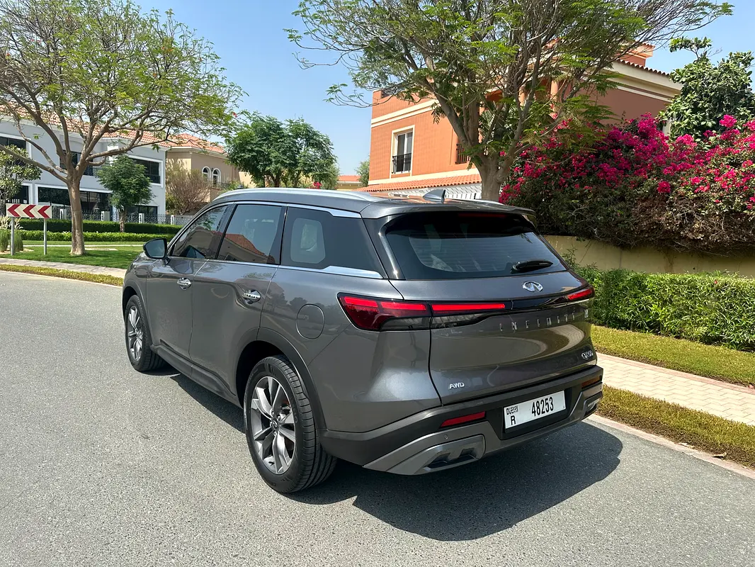 INFINITI QX60 Luxury 2022 - photo 9 - Import Émirats | International Cars