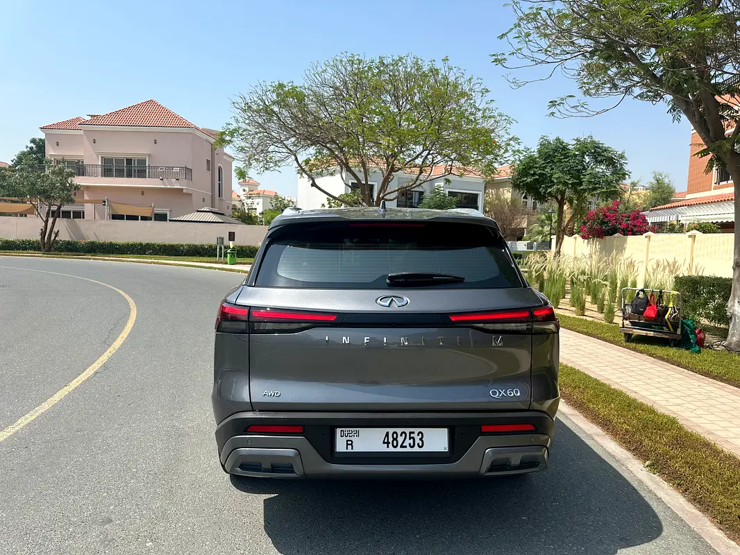 INFINITI QX60 Luxury 2022 - photo 10 - Import Émirats | International Cars