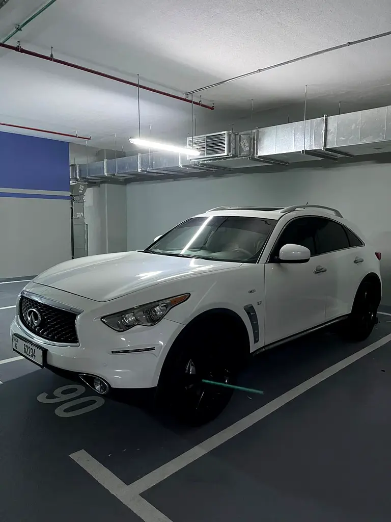 INFINITI QX70 Excellence 2017 - photo 4 - Import Émirats | International Cars