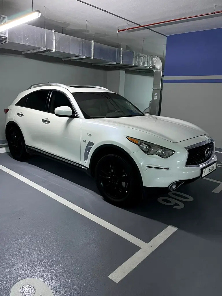 INFINITI QX70 Excellence 2017 - photo 5 - Import Émirats | International Cars