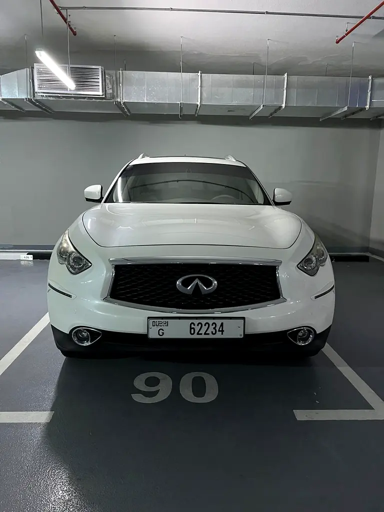 INFINITI QX70 Excellence 2017 - photo 6 - Import Émirats | International Cars