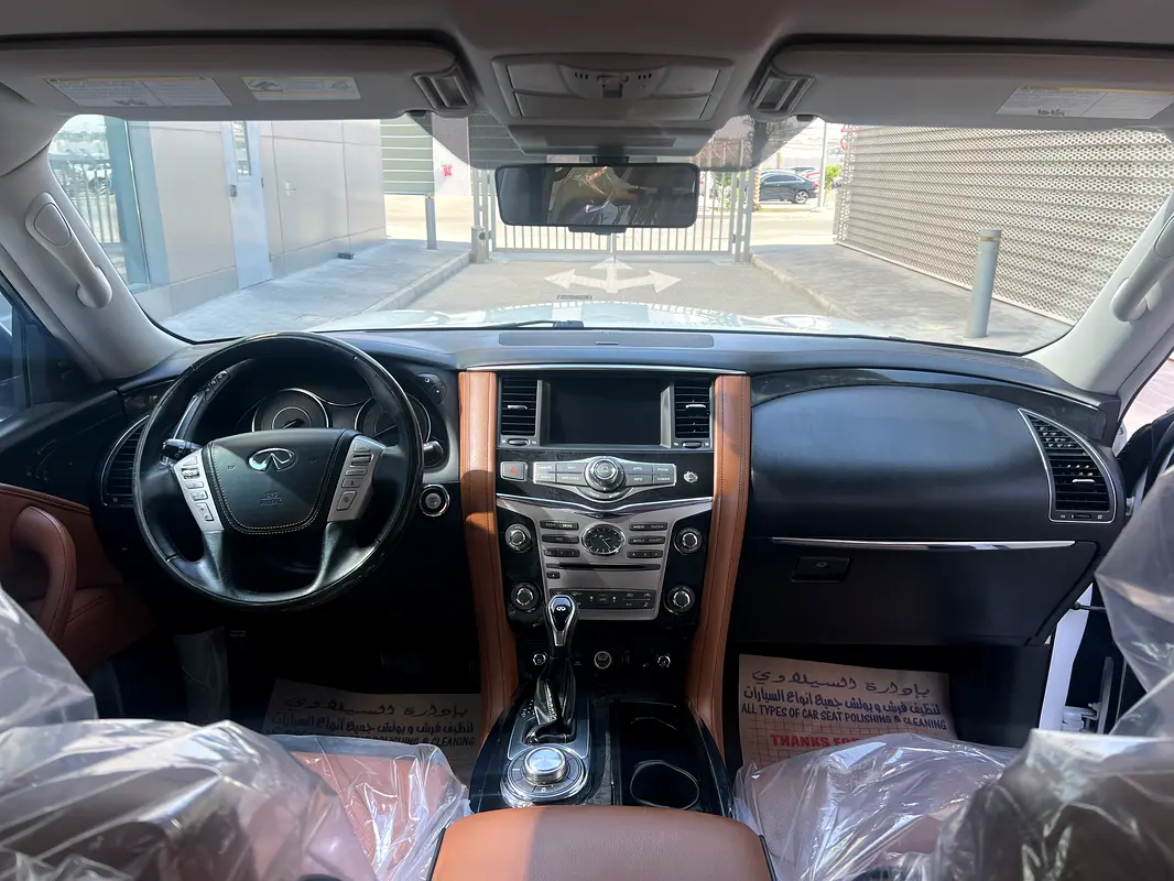 INFINITI QX80 Limited Edition 2018 - photo 11 - Import Émirats | International Cars