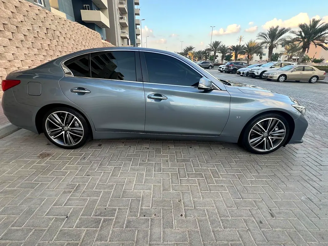 INFINITI Q50 Sport 2016 - photo 3 - Import Émirats | International Cars