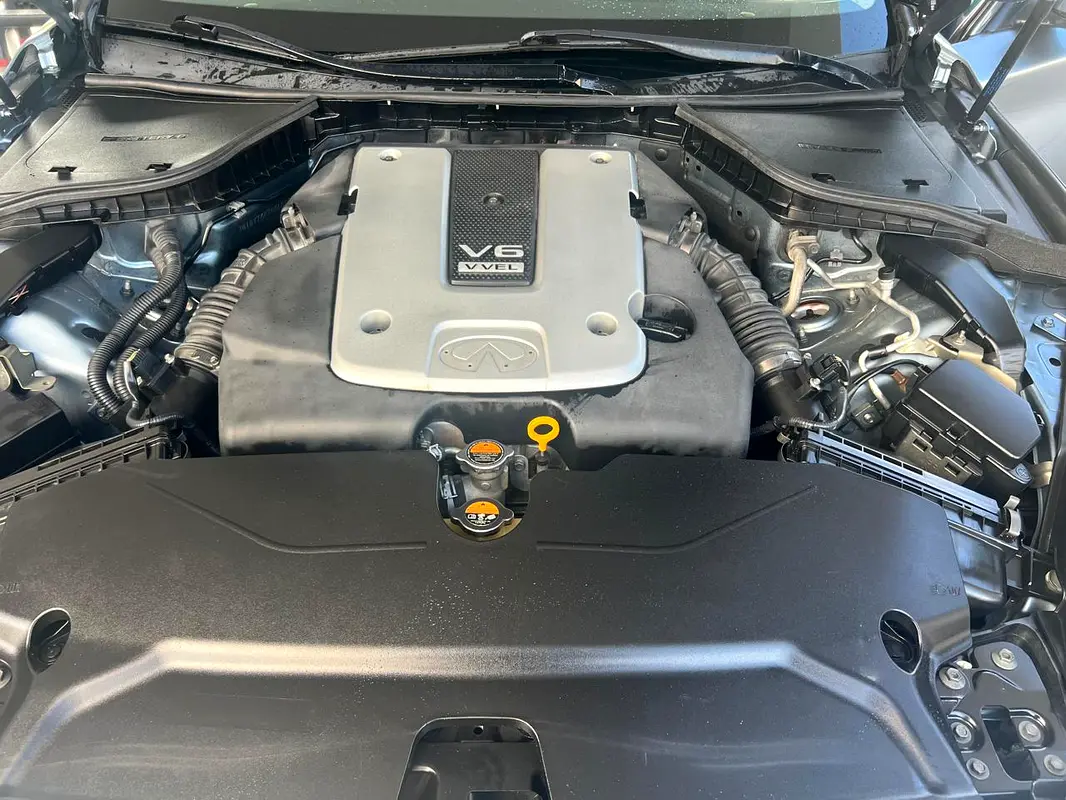 INFINITI Q50 Sport 2016 - photo 7 - Import Émirats | International Cars