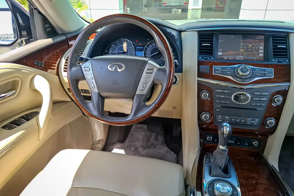 INFINITI QX80 Luxury 2017 - photo 10 - Import Émirats | International Cars