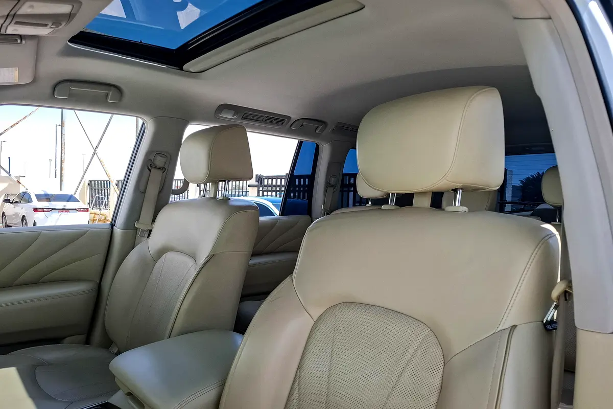 INFINITI QX80 Luxury 2017 - photo 11 - Import Émirats | International Cars