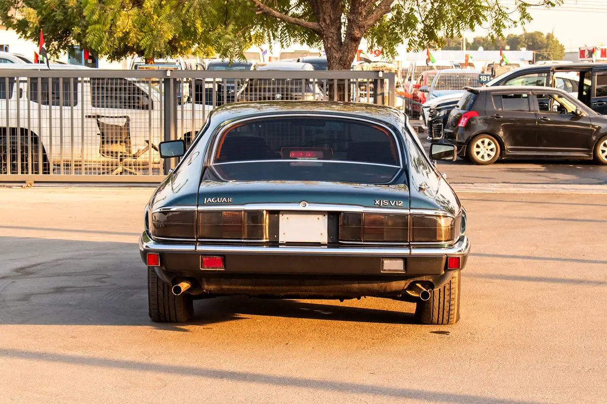 JAGUAR XJS V12 1991 - photo 8 - Import Émirats | International Cars