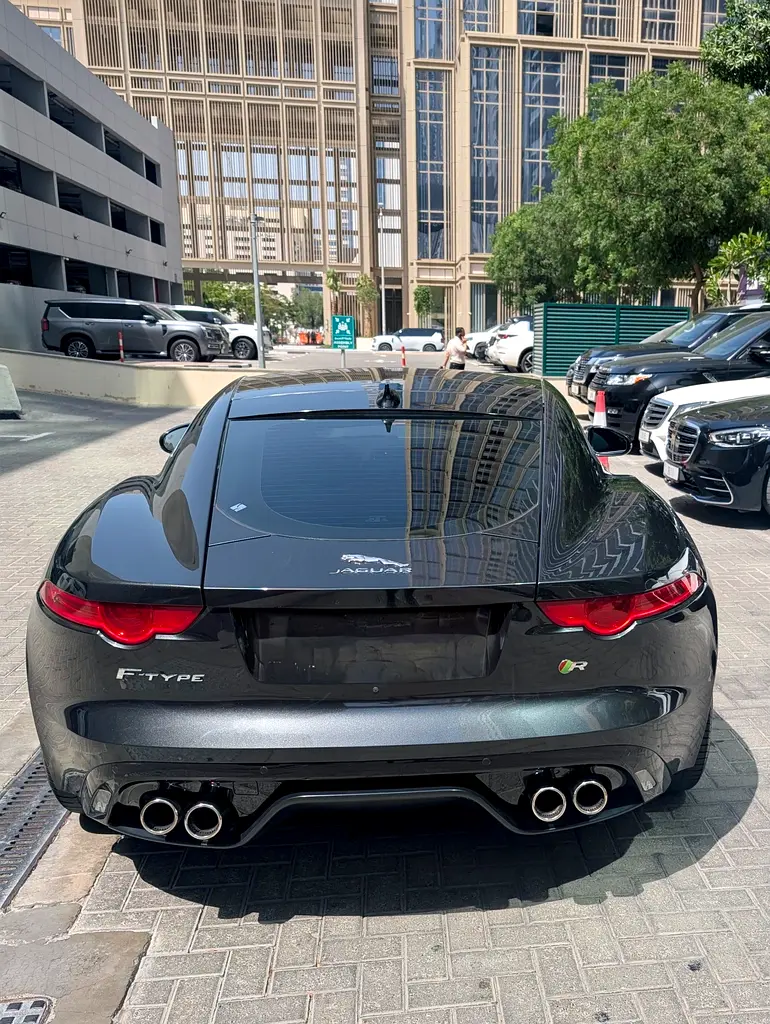 JAGUAR F-Type R-Dynamic 2015 - photo 7 - Import Émirats | International Cars