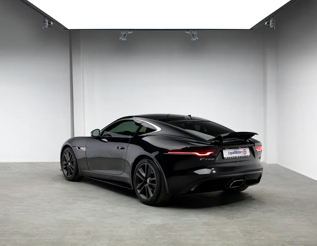 JAGUAR F-Type R-Dynamic 2021 - photo 3 - Import Émirats | International Cars