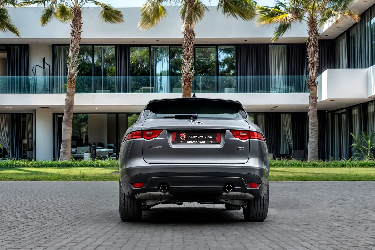 JAGUAR F-Pace Prestige 2020 - photo 5 - Import Émirats | International Cars