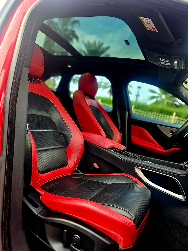 JAGUAR F-Pace SC Sport 2017 - photo 11 - Import Émirats | International Cars