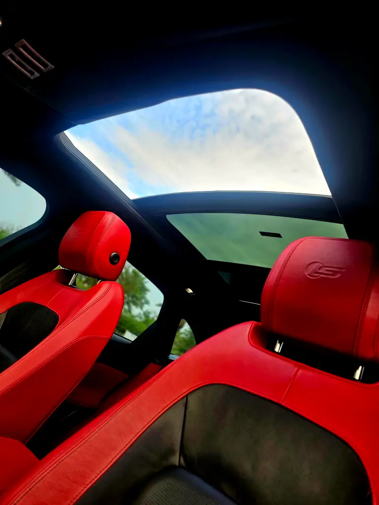 JAGUAR F-Pace SC Sport 2017 - photo 12 - Import Émirats | International Cars