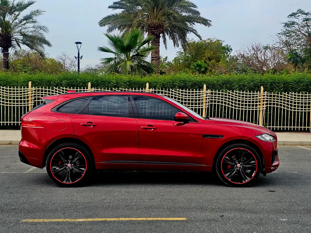 JAGUAR F-Pace SC Sport 2017 - photo 8 - Import Émirats | International Cars